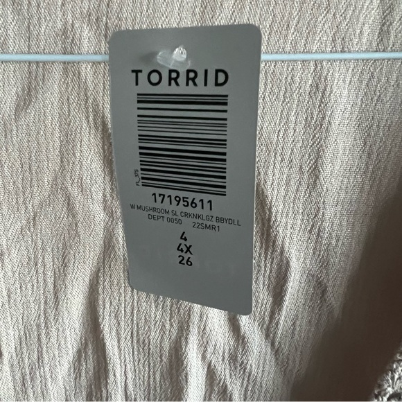 Torrid Plus Size - Babydoll Crinkle Gauze Crochet Inset Lace-Up Top - Picture 7 of 8